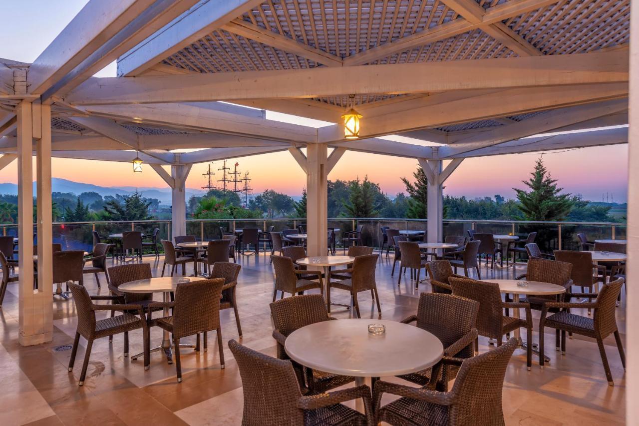 Lake River Side Hotel Spa Екстериор снимка
